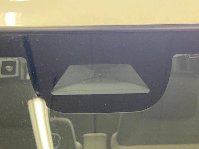 HONDA N BOX 2024 Image 31