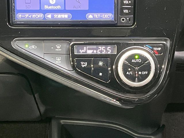 TOYOTA AQUA 2018 Image 31