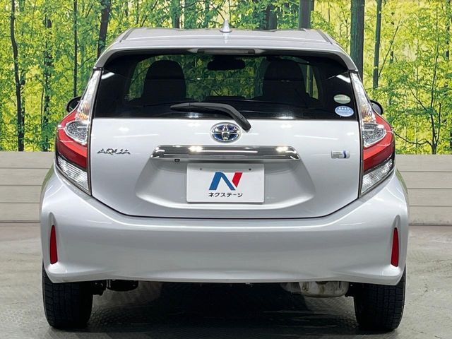 TOYOTA AQUA 2018 Image 31