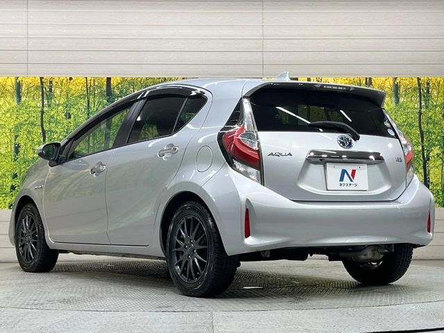 TOYOTA AQUA 2018 Image 31