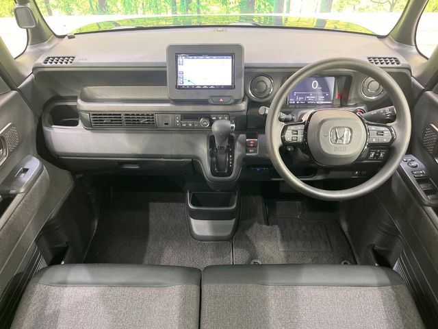 HONDA N BOX 2024 Image 31