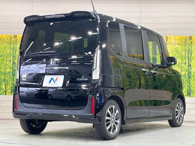 HONDA N BOX 2024 Image 31