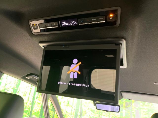 TOYOTA VOXY HYBRID 2024 Image 31