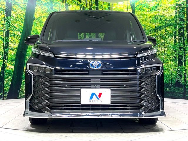 TOYOTA VOXY HYBRID 2024 Image 31