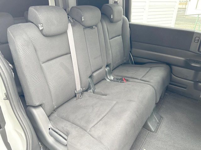 HONDA STEPWAGON SPADA 2014 Image 31