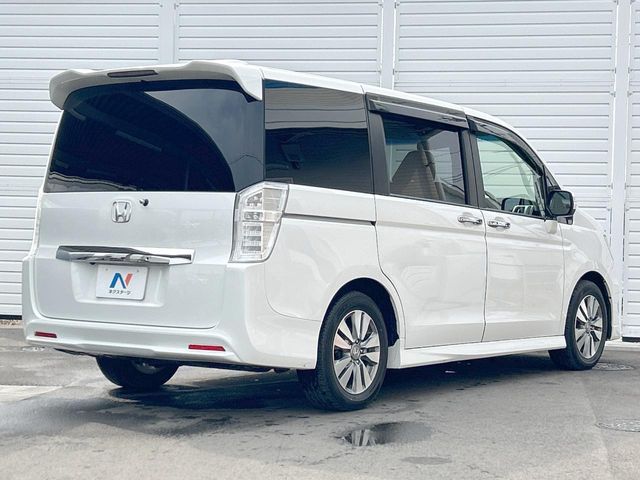 HONDA STEPWAGON SPADA 2014 Image 31