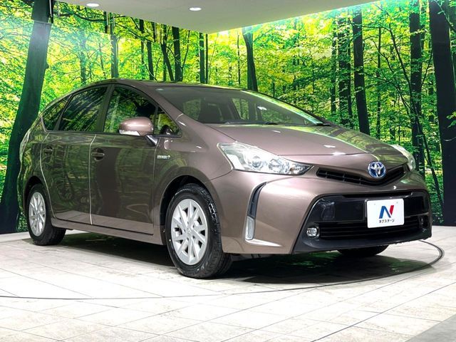 TOYOTA PRIUS ALPHA 2014 Image 31
