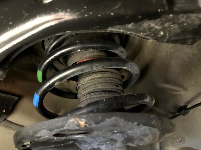 TOYOTA PRIUS ALPHA 2014 Image 31