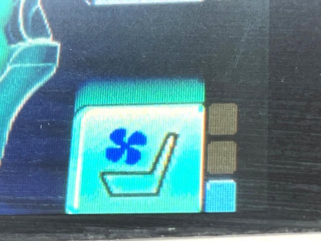 TOYOTA CROWN SEDAN HYBRID 2013 Image 31