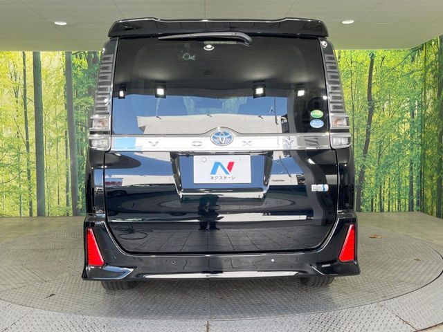 TOYOTA VOXY HYBRID 2020 Image 31