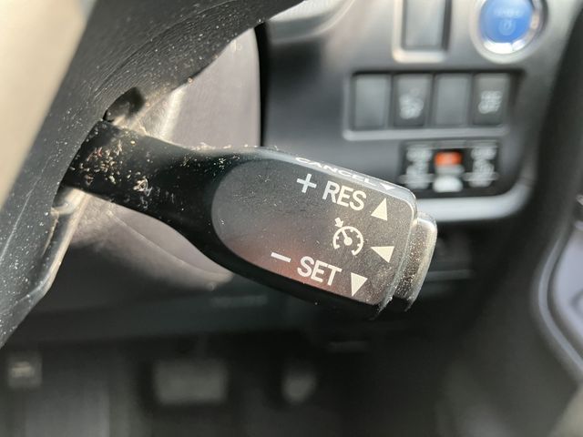 TOYOTA ESQUIRE HYBRID 2015 Image 31