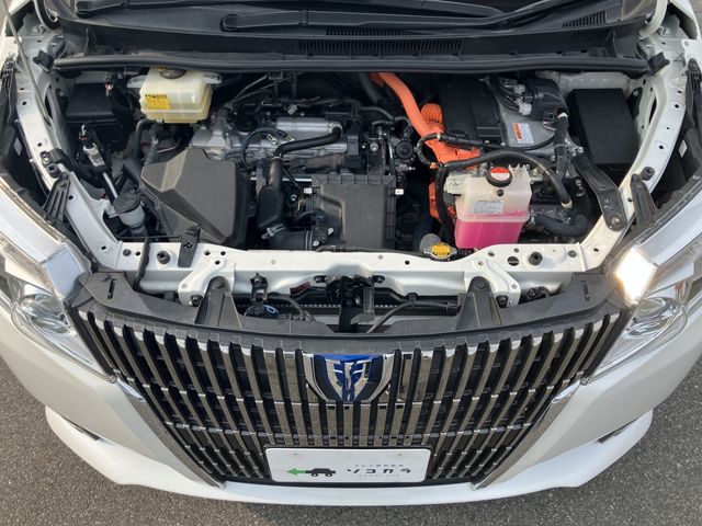 TOYOTA ESQUIRE HYBRID 2015 Image 31