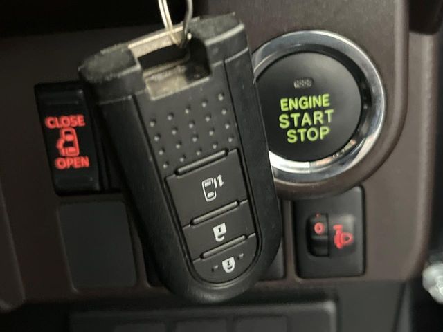 TOYOTA ROOMY 2016 Image 31