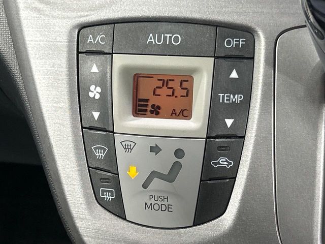 DAIHATSU MOVE CUSTOM 2012 Image 31