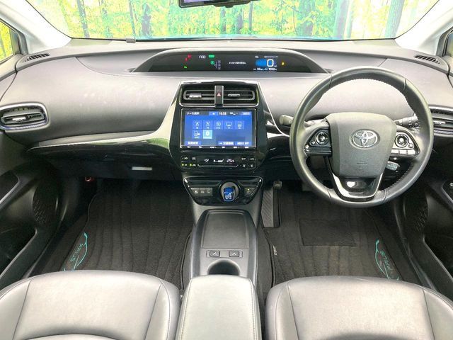 TOYOTA PRIUS 2019 Image 31
