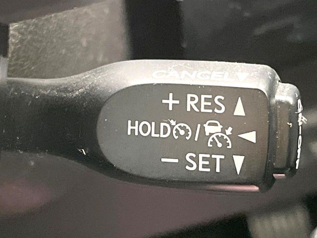 TOYOTA PRIUS 2019 Image 31