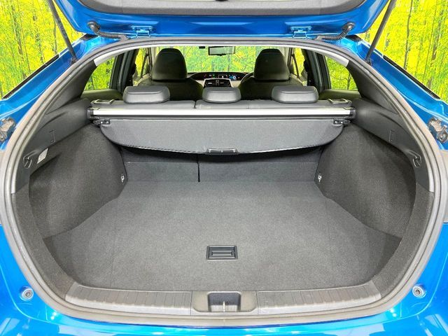 TOYOTA PRIUS 2019 Image 31