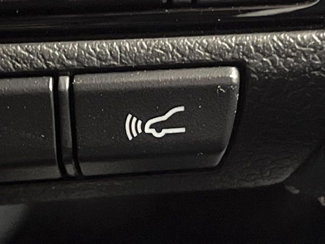 TOYOTA HILUX 4WD 2022 Image 31