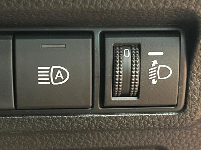 TOYOTA COROLLA CROSS HYBRID 2024 Image 31