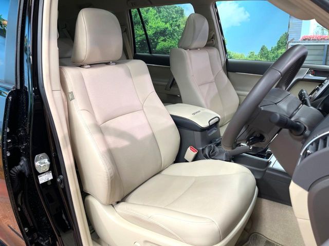 TOYOTA LANDCRUISER PRADO 2023 Image 31