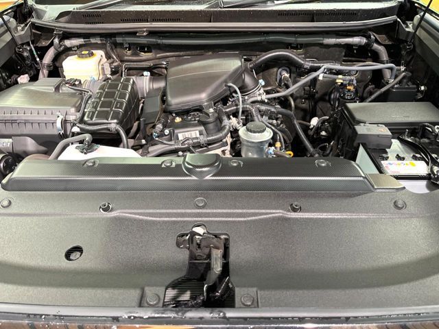 TOYOTA LANDCRUISER PRADO 2023 Image 31