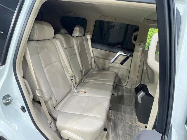 TOYOTA LANDCRUISER PRADO 2023 Image 31