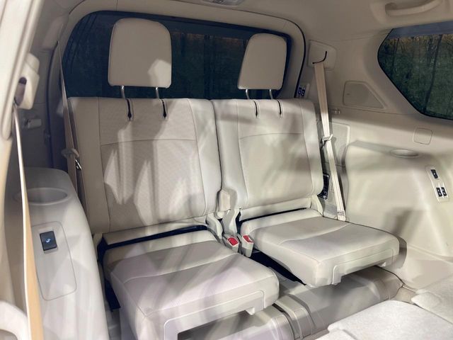 TOYOTA LANDCRUISER PRADO 2023 Image 31