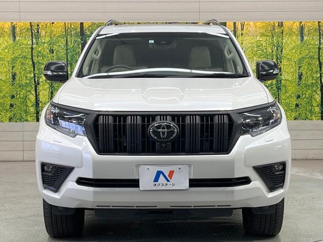 TOYOTA LANDCRUISER PRADO 2023 Image 31
