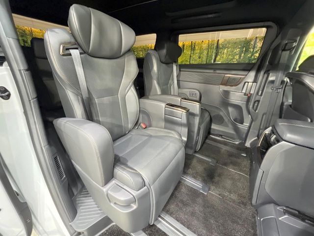 TOYOTA ALPHARD 2024 Image 31