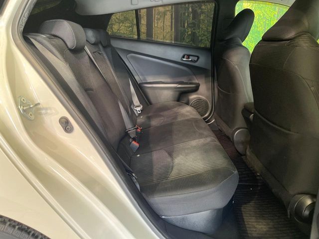 TOYOTA PRIUS 2018 Image 31
