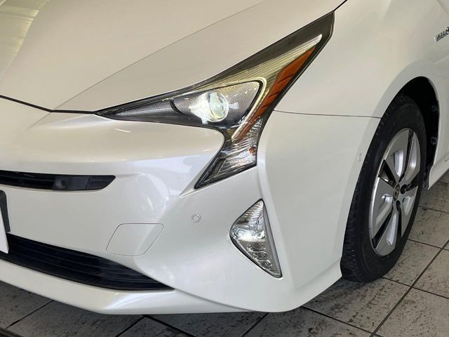 TOYOTA PRIUS 2018 Image 31