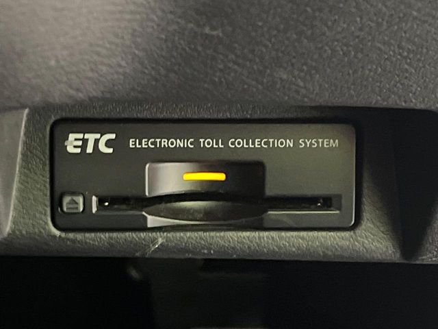 NISSAN SKYLINE 2018 Image 31