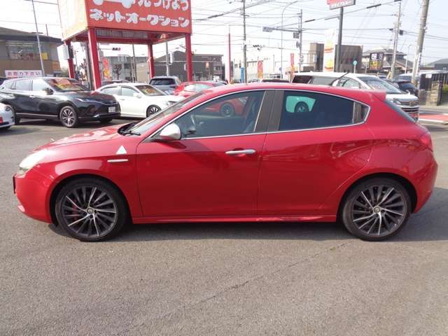 ALFAROMEO GIULIETTA 2013 Image 31