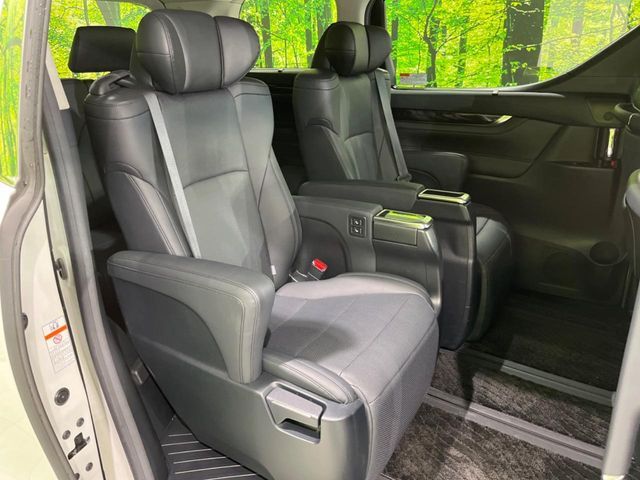 TOYOTA ALPHARD 4WD 2019 Image 31