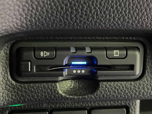 HONDA N BOX CUSTOM 4WD 2021 Image 31