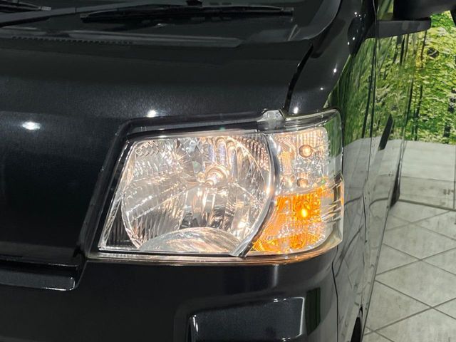 DAIHATSU HIJET CARGO 4WD 2022 Image 31