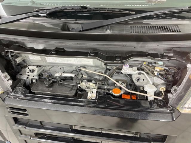 DAIHATSU HIJET CARGO 4WD 2022 Image 31