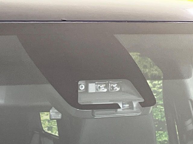 TOYOTA VOXY 4WD 2018 Image 31