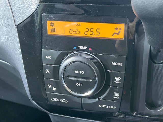 NISSAN ROOX 2012 Image 31