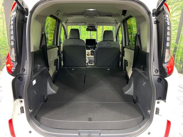 TOYOTA SIENTA HYBRID 2023 Image 31