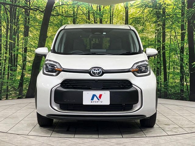 TOYOTA SIENTA HYBRID 2023 Image 31