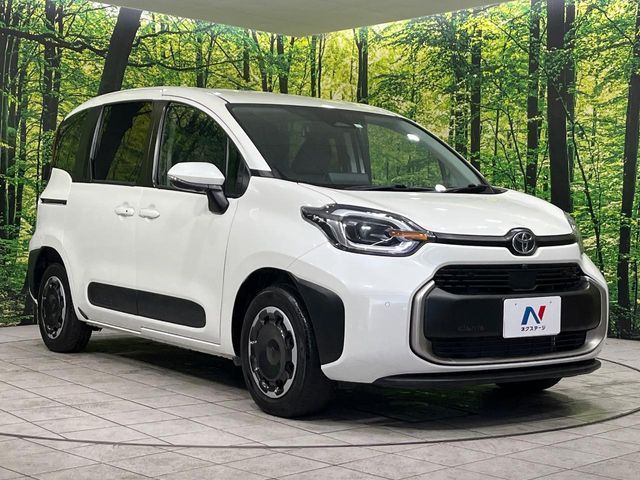 TOYOTA SIENTA HYBRID 2023 Image 31
