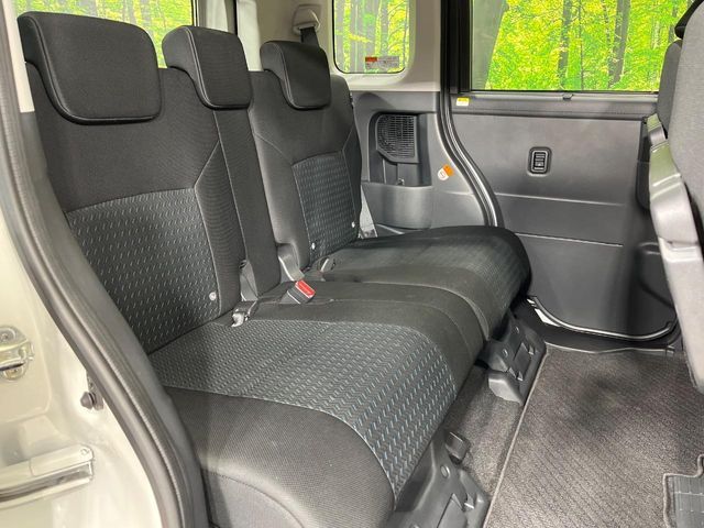 TOYOTA ROOMY 4WD 2023 Image 31