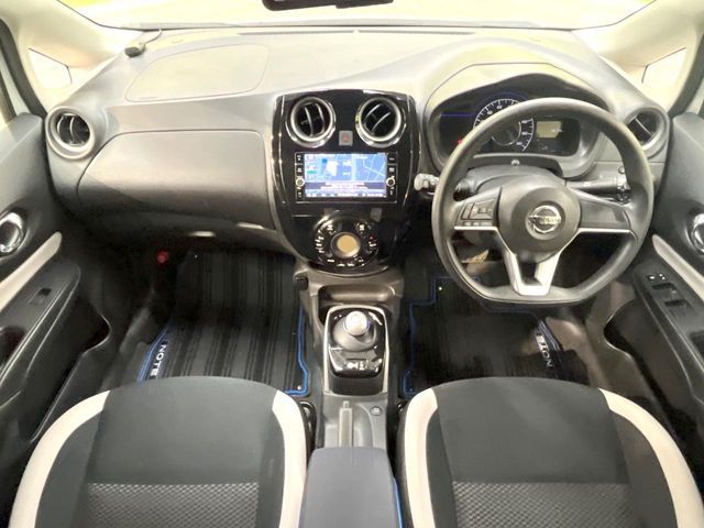 NISSAN NOTE 2017 Image 31