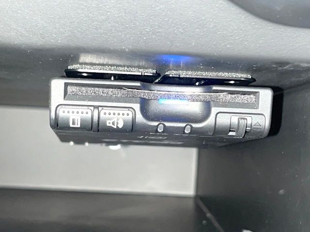 NISSAN NOTE 2017 Image 31