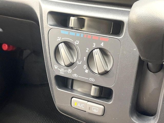 DAIHATSU MIRA E:S 2019 Image 31