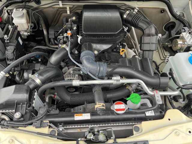 SUZUKI JIMNY 4WD 2025 Image 31