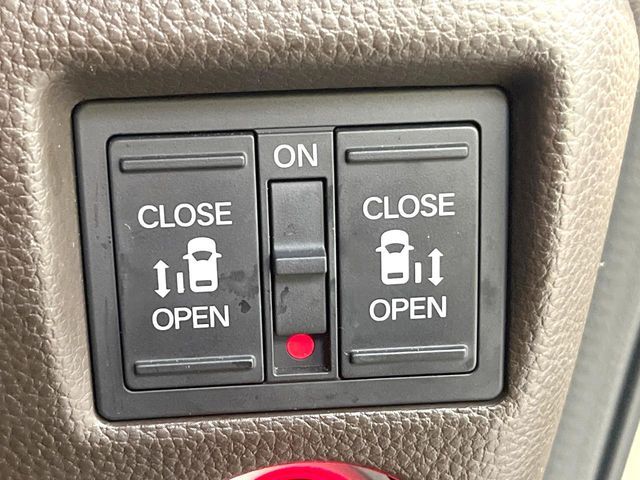 HONDA N BOX 2022 Image 31