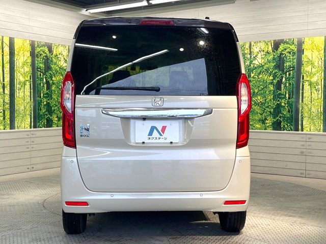 HONDA N BOX 2022 Image 31