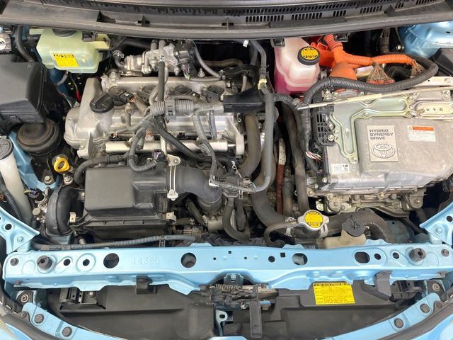 TOYOTA AQUA 2012 Image 31